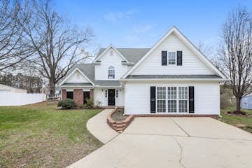 7009 Gatwick Ln Matthews, NC 28104